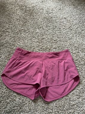 Lululemon Speed up Low-Rise Short 2.5”